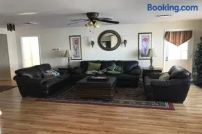 4 Bed 2 Bath Vacation home in Ossipee - Image 4