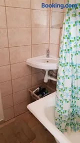 Comfy apartment with 2 bedrooms - Image 4