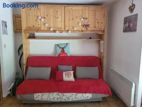 Le Flocon, Rez de Jardin super Cosy au Cœur des Rousses - Netflix , WI-FI, Parking Gratuit & Draps inclus - Image 2