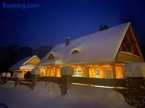 Chata Nad Potokiem w Górach - Image 2