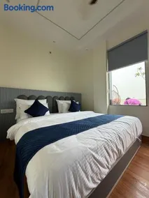 Hotel The 61 - Image 2