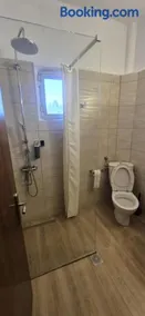 Ziakas Rooms - Image 4
