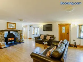 4 Bed in Bideford oc-dever - Image 2