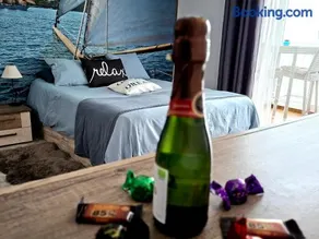 Ocean Whisper suite - Image 3