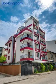 Family Hotel Prestige - Image 1