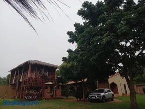 2 Cabañas Para Parejas Con Baño Privado y 3 Cabañas en Bungalow Para 4 Personas Cada Una Con Baño Compartido - Image 2