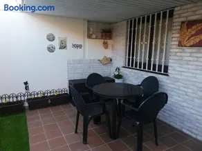Apartamento con jardín privado a 10 min del centro de Salamanca - Image 4