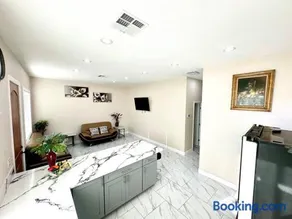 New Renovated House in Little Saigon - Image 2