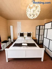 HarbourStay Apartment Bremerhaven - Image 2