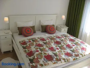 Hanna Apartment - Image 2