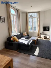 Antwerp Centre Apartment - Image 1