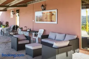 Spacious House with Mountain View in Carboeiro de Francia - Image 1