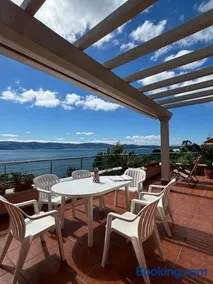 Ático con Terraza - Vista al mar - Image 3