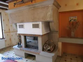 Maison familiale avec cheminée, jardin et WiFi à Esley, Vosges - Image 2