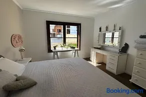 Ampla casa com 4 quartos - Image 4