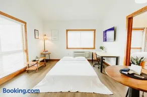 Kintla Ridge Suite Near Logan Hospital - Image 4
