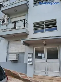 Apto bem localizado e tranquilo no centro - Image 2