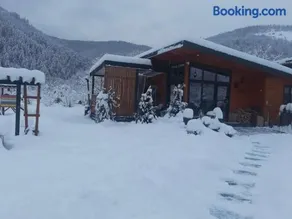 Casuta de sub stanca Apuseni cu hot tub si sauna - Image 2