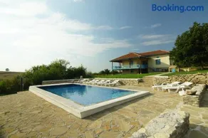Botev Houses - Image 3