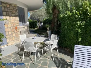 Cap d Antibes, Salis beach , 2 bedrooms , free parking - Image 2