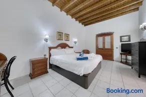 La Casucha - Typical Canarian House By Lanzarote Vacation Homes - Image 4