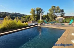 Haute Villa avec piscine pour 6 personnes, à 10mn de l aéroport d'Ajaccio et des plages - Image 1