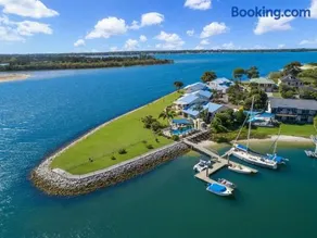 Peninsula Court 6 - River Front - Stone Real Estate Yamba - Image 1