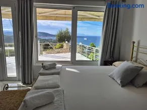 Baso Hilltop Apartment 3 - Image 1