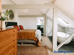 Holm Somerset - Image 3