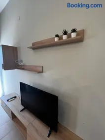 SEASIDE APARTMENTS - Image 3