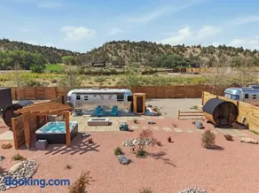 The Airstream 1 at The Fields in East Zion - Image 3