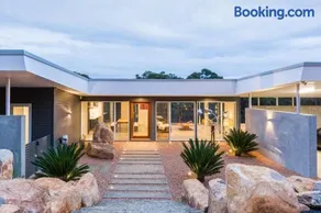 Js' Retreat at Flutes Estate, Margaret River - Image 1