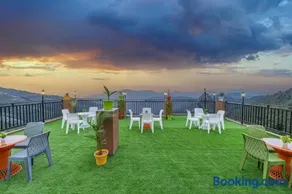 The Charvi Retreat I Vacations I Conference I MICE I Family Events I Open Air Terrace I Sky Bonfire I Wooden Rooms With Pvt Balconies I Kufri by Exotic Stays - Image 2