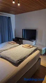 Lakeberry Apartment - Image 3