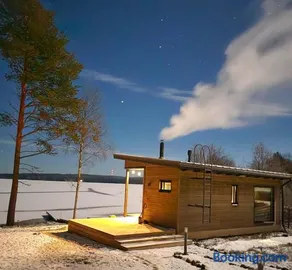 Beach cottage with sauna - Image 1