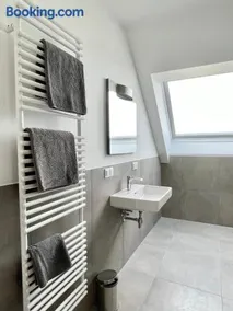 Reinisch Apartments - Image 3