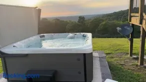 Ozark Escape - Hot Tub Mountain Views and Near Buffalo River - Image 1