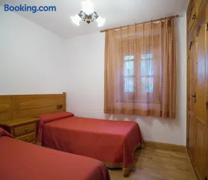 Apartamentos Casa Buisan - Image 3