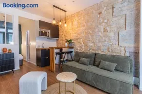 Île SAINT LOUIS, NOTRE DAME, suite 1 chambre 2 à 4p - Image 2