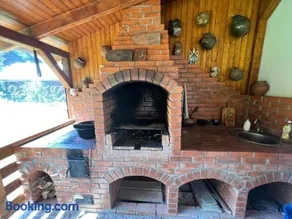 Lenilla Guesthouse - Image 2