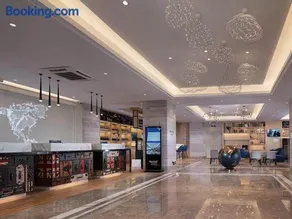 Kyriad Marvelous Hotel Huizhou South Station Danshui YI Center - Image 2