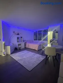 LOFT IN WITH ALL AMENETIES BUILDING BEST LOCATION IN MIDTOWn - Image 5