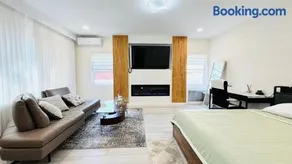 Fancy private home - Image 2