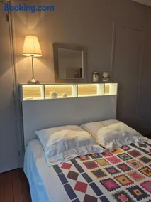 Chambre avec salle de bain privée - Image 1