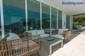 Brand new 4BR Villa at Calablanca - Image 2