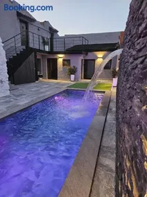 La Casa Los Patios - Image 1