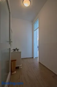 Apartment Ranch - Image 2