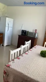 Apartamento completo com excelente localização na Praia dos Ingleses - Image 2