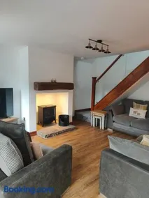 Smithills Farm Holiday Cottage - Image 4