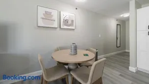 Landing Modern Apartment with Amazing Amenities (ID9428X15) - Image 4